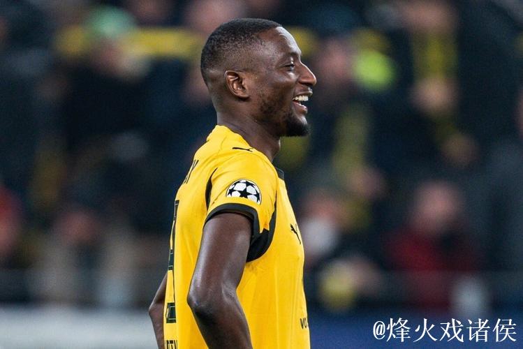 吉拉西在23场欧冠比赛中打入18球，成绩仅逊于哈兰德的28球纪录